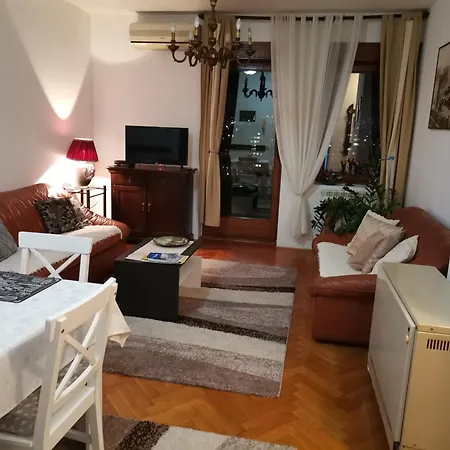 Apartment Rajana , - Hram Svetog Save Belgrade